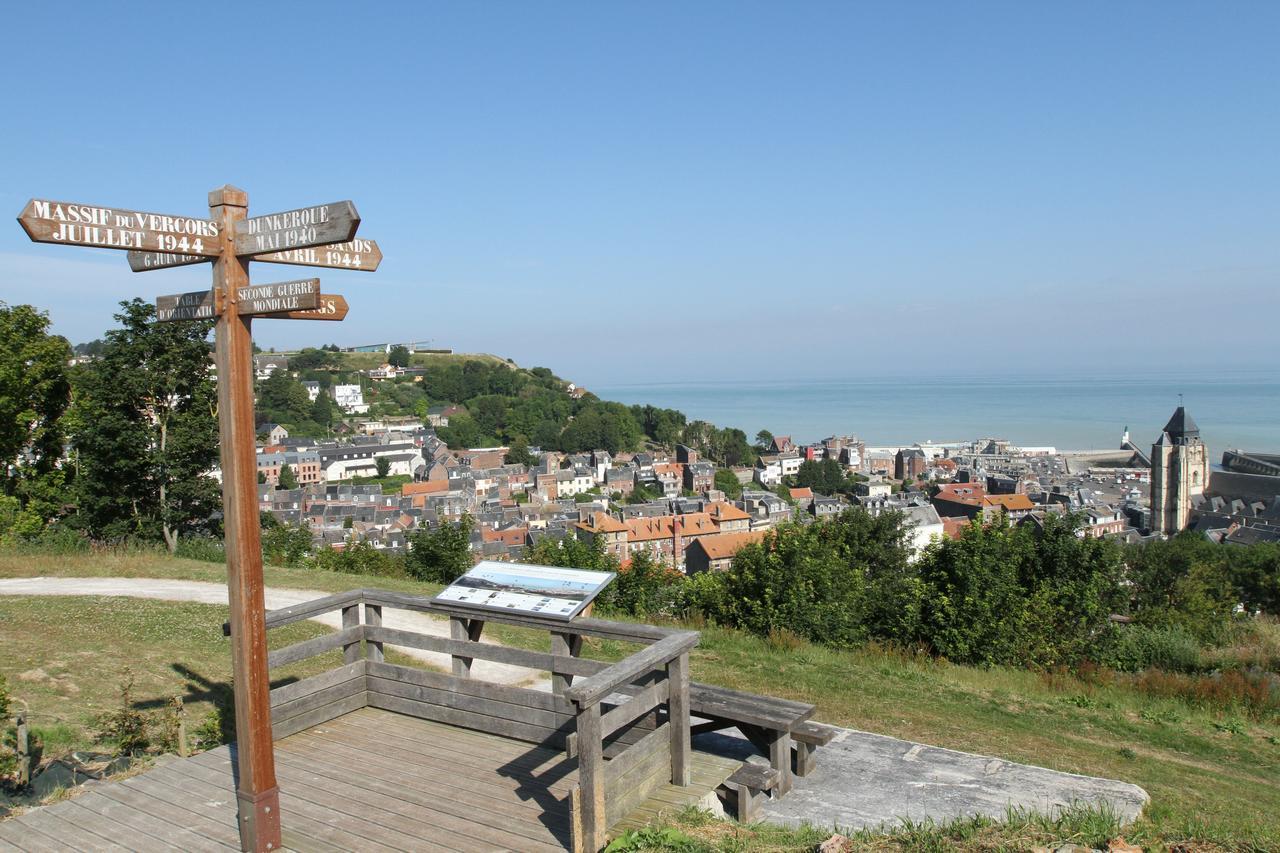 Hotel Royal Albion Mesnil-Val-Plage Zewnętrze zdjęcie